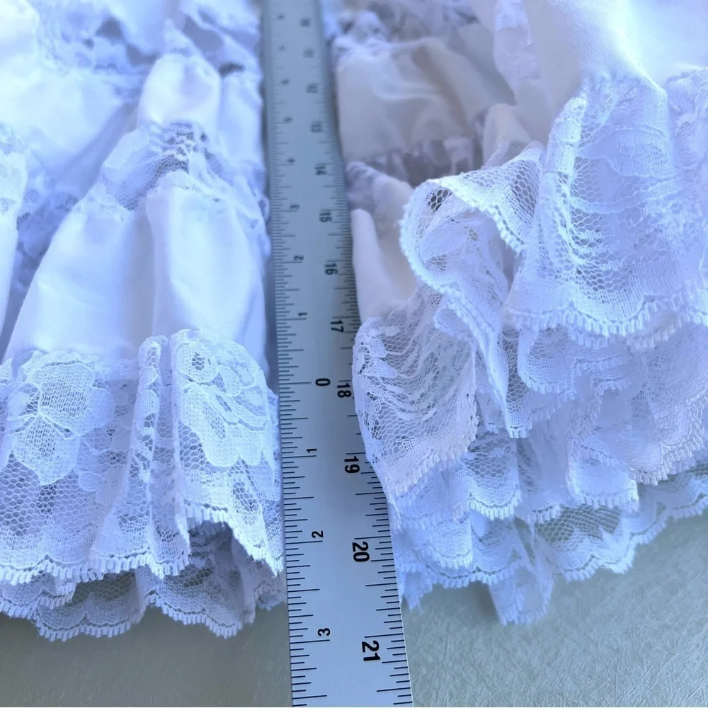 Vintage White Square Dance Full Round Dance Skirt white lace trimmed Women’s XS